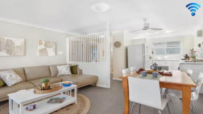 Ocean Blue Apartment Five, Currarong